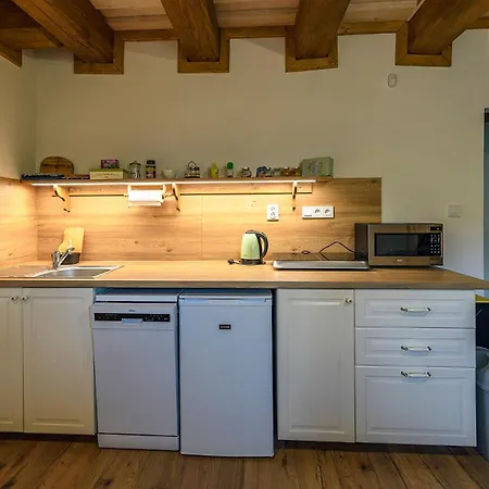 Drevenica Spiaci Goral Lodge *